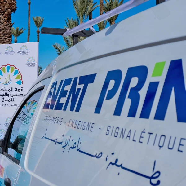 installation et pose divers supports publicitaires