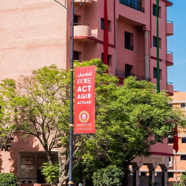 pose kakémonos avenue marrakech