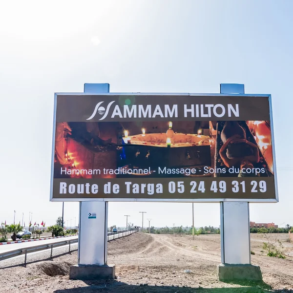 panneau routier marrakech